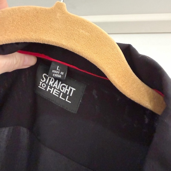 Straight to Hell Classic Black Men's Button Down Dress Shirt - Picture 4 of 4